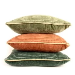 Kussen Corderoy Green 7 Kussen Corderoy Green -Meubelserie Winkel 2e99a3539bd18c5a8ee6bba51a16462da32a2e7b9c73df921a0bbadde6bc0bcf