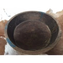 Robuuste Schaal Met Ronde Metalen Hengsels -Meubelserie Winkel 486dfb16446d5c151a814044b0cbf771aefd5852b96252a975737efd1f2dcd68