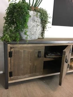 Tv Meubel Industrieel Jenny 250 Cm -Meubelserie Winkel 519f451bebaae3cba114eaff45f90425a87ac8f5516c33ea78bfd654869d210a