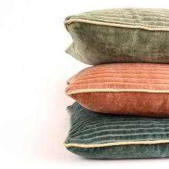 Kussen Corderoy Blue -Meubelserie Winkel ba2f0a974aa4a24c8ae6d96bee9ca41022c8419fa4e3b4e257adf96b2275f598