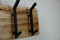 Kapstok Live Edge - 60x13x26 - Naturel - Acaciahout/metaal 9 Kapstok Live Edge - 60x13x26 - Naturel - Acaciahout/metaal -Meubelserie Winkel de kisten koning 107598 4